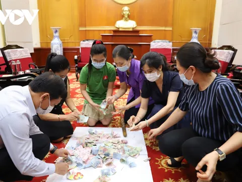 3.500 tỷ đồng ủng hộ Quỹ phòng, chống COVID-19: “Tôi nhìn thấy nghĩa đồng bào”