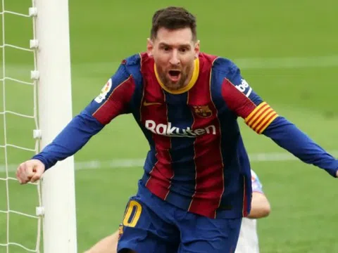 Lionel Messi đồng ý gia hạn hợp đồng 2 năm với Barca