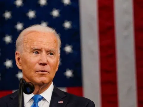 Ông Biden: Mỹ chia sẻ vaccine với thế giới không có ràng buộc ân huệ hay nhượng bộ