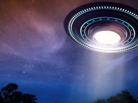 Lộ thông tin đã bị Lầu Năm Góc cắt bớt khi công khai báo cáo về UFO