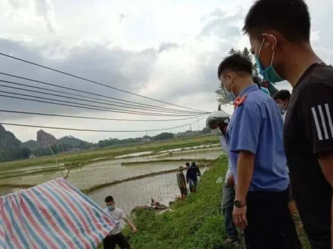 Hà Nội: Danh tính thanh niên tử vong bên chiếc xe máy dưới ruộng lúa