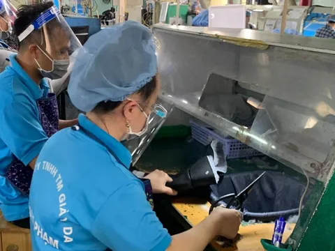 Cuộc sống gia đình công nhân mùa dịch COVID-19 nhiều thấp thỏm, lo âu