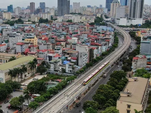 Ngắm đoàn tàu Nhổn - ga Hà Nội chạy thử 8,5km toàn tuyến trên cao