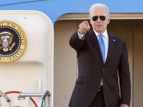 Vì sao người Nhật cảnh báo Putin không nên sử dụng kính đen của Biden?