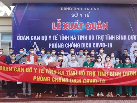 Đoàn cán bộ y tế Hà Tĩnh lên đường hỗ trợ Bình Dương chống dịch Covid-19