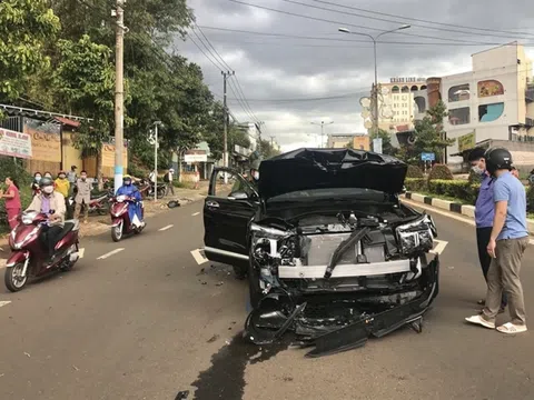 Truy bắt nhóm thanh niên tông xe, nổ súng tại trung tâm TP Pleiku