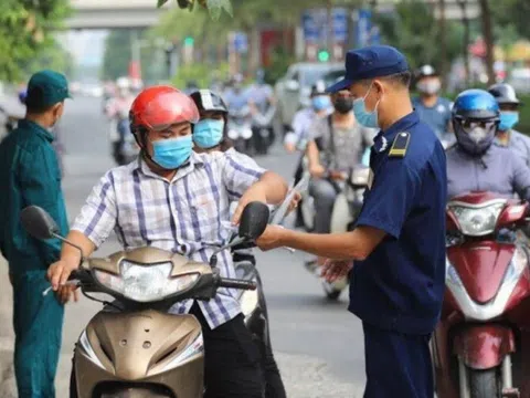 Hà Nội: Xuất trình giấy đi đường kèm lịch trực, văn bản phân công nhiệm vụ