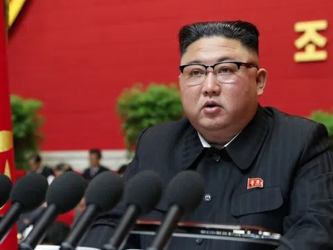 Nhà lãnh đạo Triều Tiên Kim Jong Un kêu gọi tăng cường sức mạnh quân sự