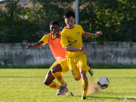 Hồ Văn Cường từ án kỷ luật đến nhà vô địch U17 SLNA