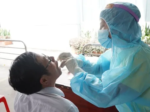 Thêm 33 ca dương tính, Bình Dương khẩn cấp đề nghị Bộ Y tế xem xét phân bổ vaccine