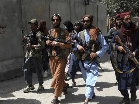 Mỹ đang gấp rút sửa đổi lập trường của mình về Taliban?