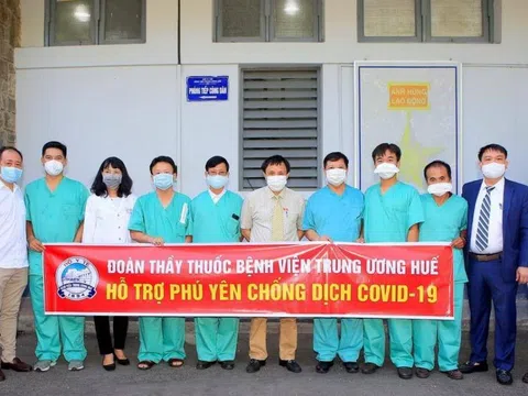 Đoàn bác sĩ Thừa Thiên Huế cấp tốc lên đường hỗ trợ Phú Yên chống dịch