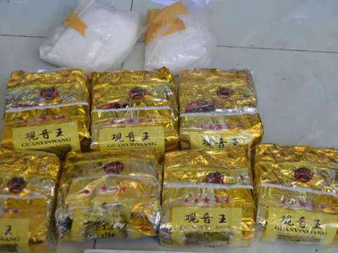 Phát hiện số lượng lớn ma túy và súng đạn trong căn nhà tại Bình Dương