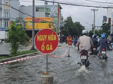 Ngập úng đe dọa nhiều tuyến quốc lộ ở ĐBSCL