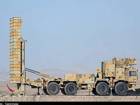 Iran “khoe” phiên bản mới của Bavar-373 tốt hơn cả S-400 của Nga