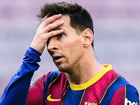 Lionel Messi bị sốc vì không thể ký hợp đồng mới với Barca