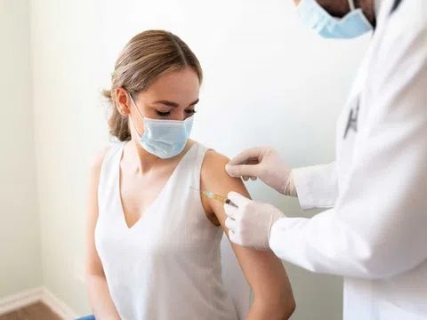 Vì sao WHO lại kêu gọi tạm ngừng tiêm mũi vaccine Covid-19 tăng cường?