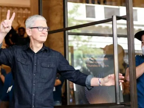 Apple thay đổi thế nào sau 10 năm dưới tay CEO Tim Cook?