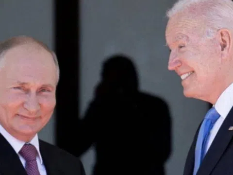 Nghị sĩ Mỹ chỉ trích ông Biden quá yếu đuối trước ông Putin