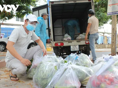 Tổ trưởng dân phố bị tai nạn chấn thương sọ não khi đi nhận thực phẩm giúp dân