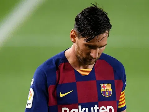 Vì sao Messi chưa gia hạn hợp đồng với Barca?