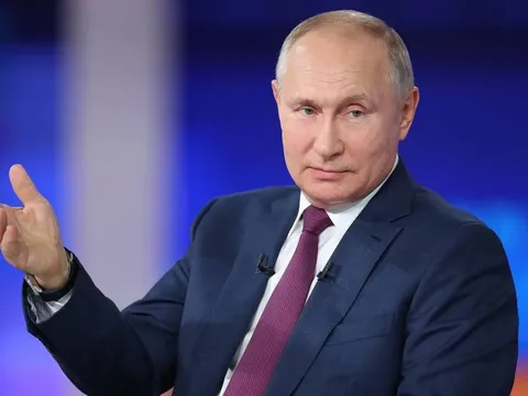 Tổng thống Putin lo ngại việc NATO lợi dụng các hoạt động quân sự ở Ukraine