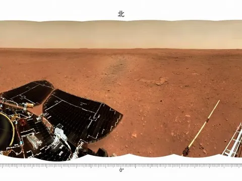 Trung Quốc công bố loạt ảnh đầu tiên trên sao Hỏa của tàu thăm dò Zhurong