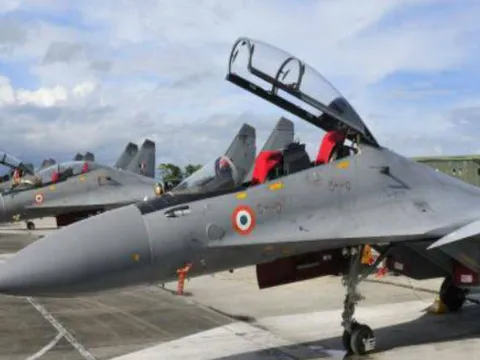 Nga đề nghị Ấn Độ nâng cấp số lượng lớn máy bay chiến đấu Su-30MKI