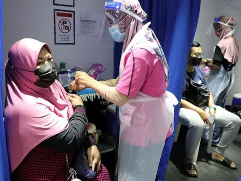 Malaysia sắp dừng sử dụng vaccine Sinovac của Trung Quốc để ngừa Covid-19