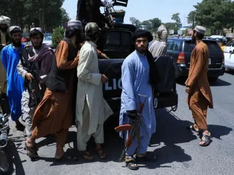 Tâm lý hoảng sợ trong người dân ở Kabul khi quân Taliban tiến vào thủ đô Afghanistan