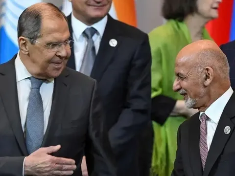Ngoại trưởng Nga, Tổng thống Afghanistan hội đàm giữa lúc chiến sự diễn ra ác liệt