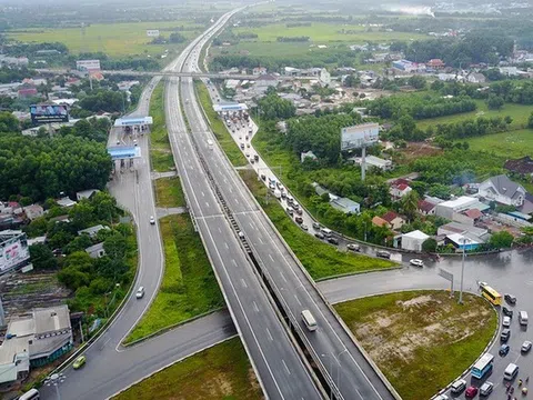 Thi công cao tốc Bắc Nam đoạn Nghi Sơn - Diễn Châu trong tháng 7/2021