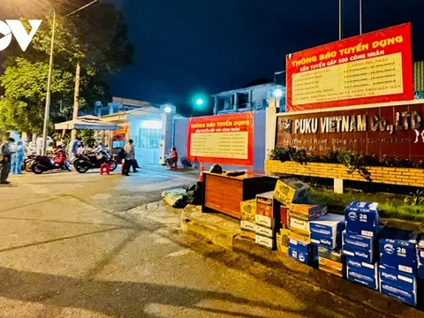 Nữ công nhân ở Bình Dương mắc Covid-19 chưa rõ nguồn lây, cả công ty bị phong tỏa