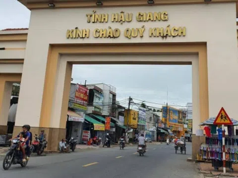 Thiếu đá, cát... nên các dự án giao thông ở Hậu Giang chậm tiến độ