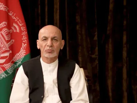 Cựu Tổng thống Afghanistan Ashraf Ghani xin lỗi người dân