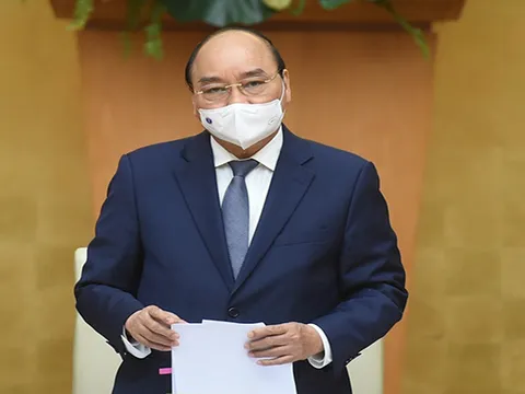 Thủ tướng: "Tất cả cơ quan trở lại làm việc, không tổ chức liên hoan"