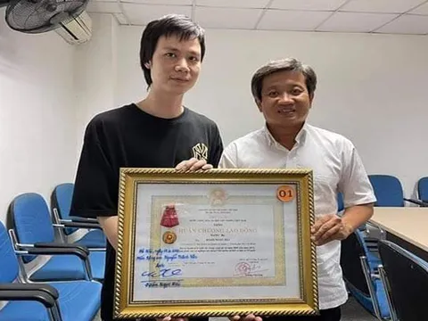 "Lằn ranh" giữa đúng sai rất mong manh ông Hải nhé!