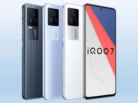 Smartphone chip S888, RAM 12 GB, sạc 66W, màn hình 120Hz, giá 13,54 triệu