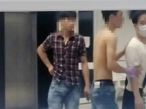 Nhắc nhở đeo khẩu trang trong khu cách ly, bác sĩ bị người cách ly đe dọa