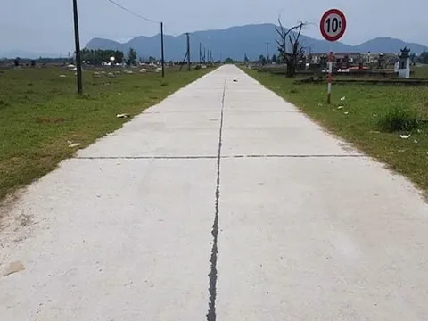 Hà Tĩnh: Hồ sơ giả, trúng thầu thật