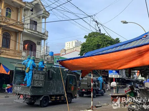 Nghệ An: Khẩn trương lấy mẫu xét nghiệm tất cả trường hợp liên quan chợ đầu mối Vinh