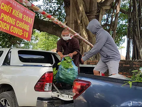 Nghệ An: Các cơ sở tôn giáo chung tay hỗ trợ người dân vùng dịch