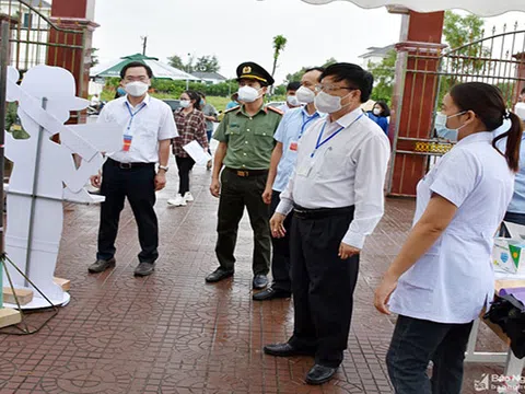 Nghệ An: Đoàn công tác của tỉnh kiểm tra các điểm thi tốt nghiệp THPT