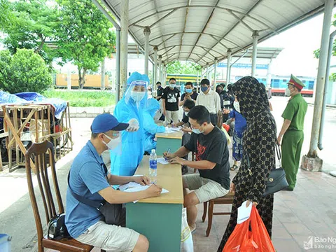 Nghệ An: Tăng cường kiểm soát hành khách lên, xuống tàu tại ga Vinh