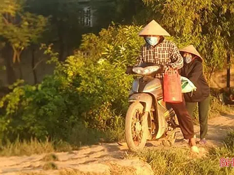 Hà Tĩnh: Đê bao xuống cấp “làm khó” hơn 100 ha nuôi trồng thuỷ sản ở Thạch Hà