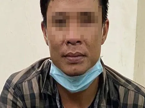 Bé gái nhẹ dạ bị gã hàng xóm nửa đêm dụ vào phòng "làm trò vợ chồng"