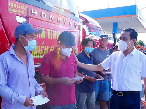 Hà Tĩnh chuyển 530 tấn hàng hóa vào hỗ trợ Nhân dân TP Hồ Chí Minh