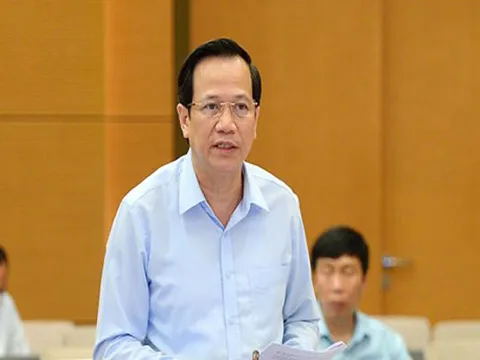 Đại biểu Quốc hội băn khăn việc hỗ trợ điện thoại thông minh cho hộ nghèo