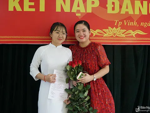 Nghệ An: Gặp thủ khoa khối C toàn quốc với niềm vui "kép"