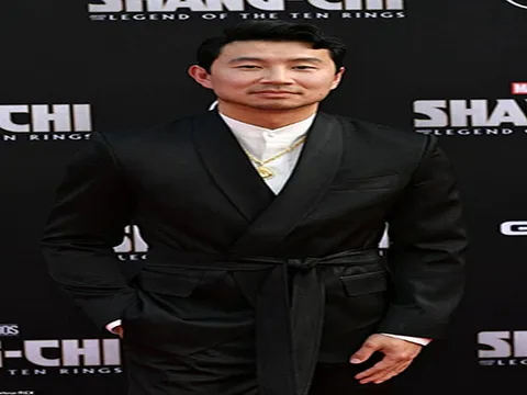 Dàn sao Marvel đổ bộ thảm đỏ bom tấn "Shang-Chi và Huyền thoại thập nhẫn"